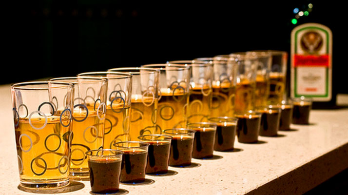 Happy Hour: Jagerbombs!